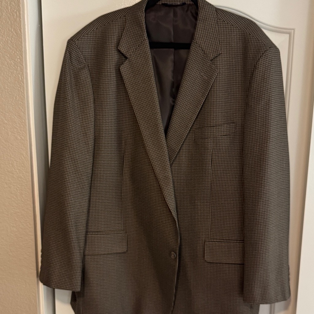 Croft & Barrow Men's Checkered Brown and Blue Blazer. 50R